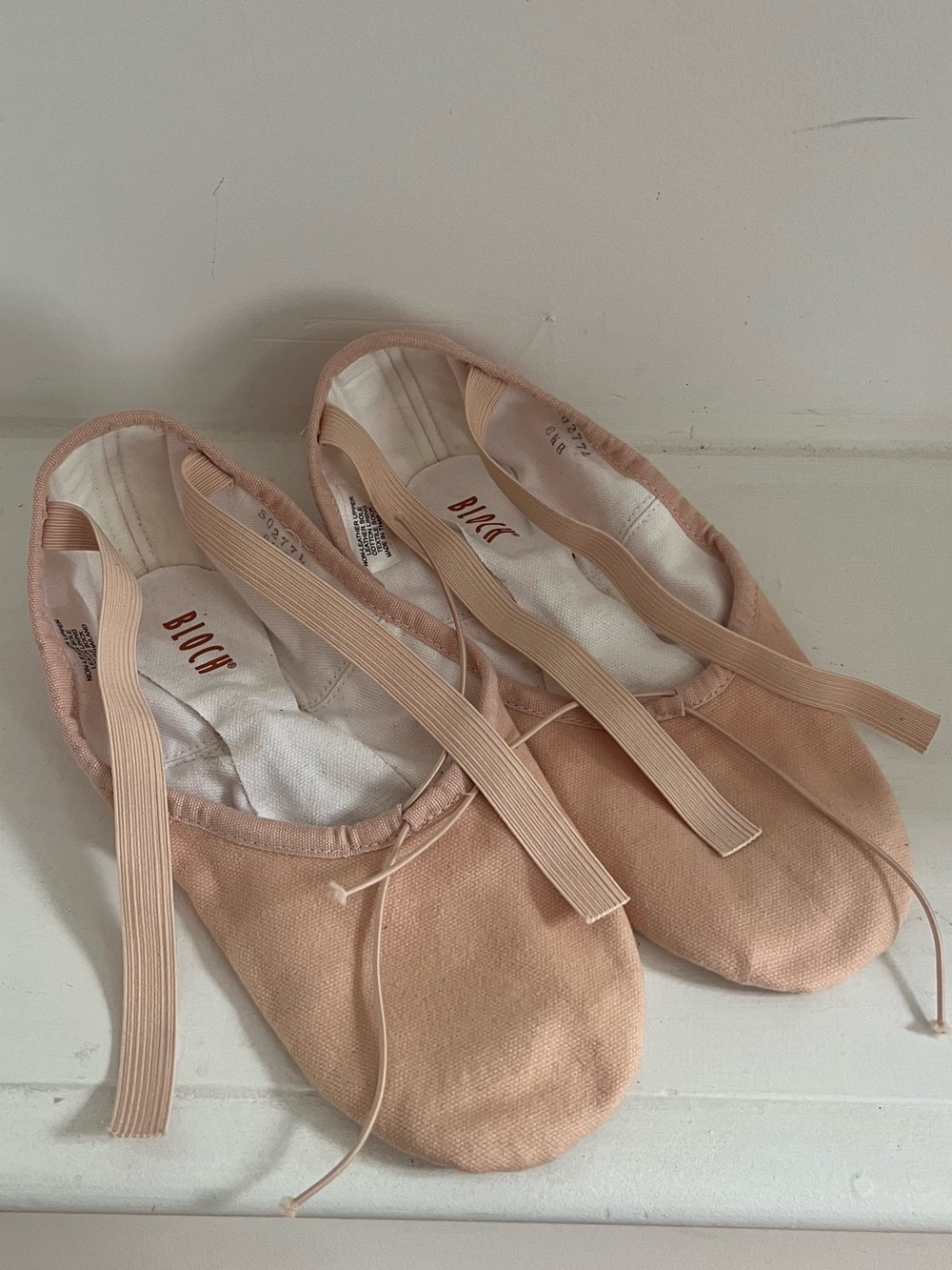 Bloch Pump Canvas Ballet Shoes